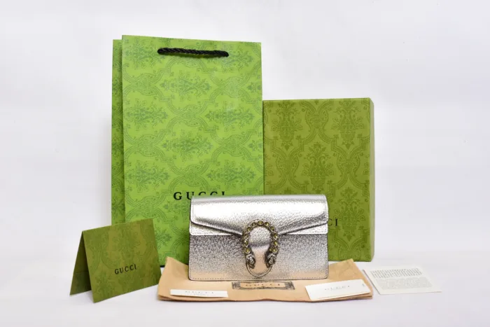 Gucci Mini Silver Bag - Image 5