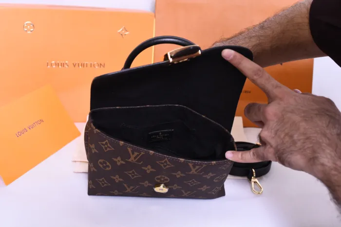 LV Logo Pattern Brown Mini Bag - Image 4
